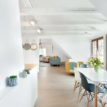 Apartament Orłowska 4